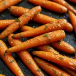 Süße Honig-Knoblauch-Möhren