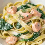 Lachs-Pasta mit Zitronen-Dill-Sauce